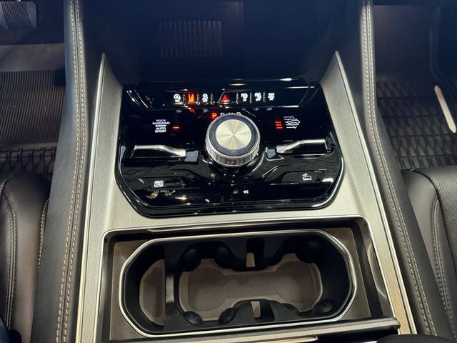 2026 Jeep Grand Wagoneer GRAND WAGONEER UPLAND 4X4