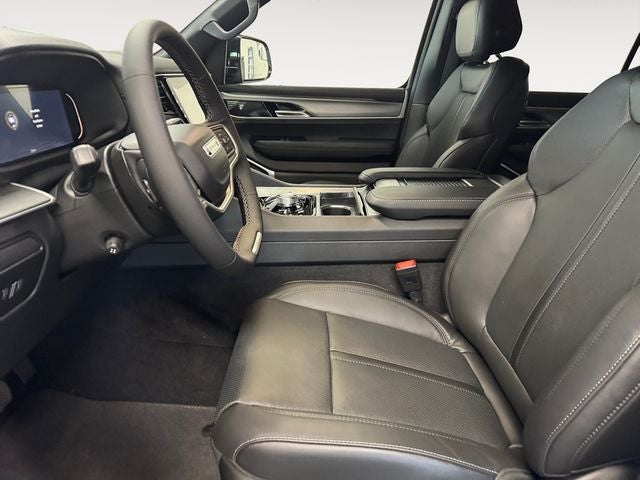 2026 Jeep Grand Wagoneer GRAND WAGONEER UPLAND 4X4