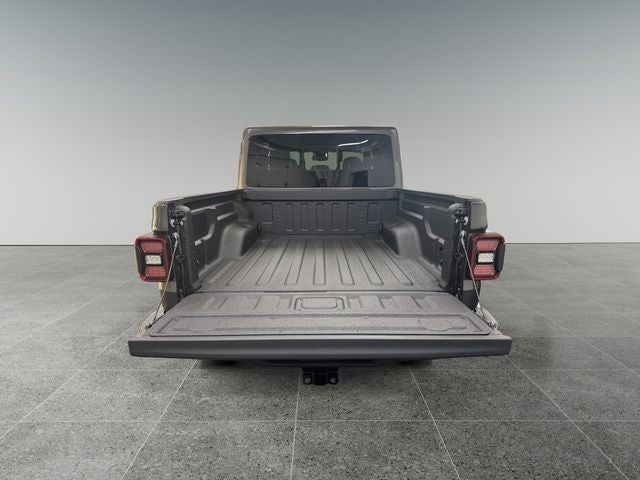 2026 Jeep Gladiator GLADIATOR REWIND 4X4