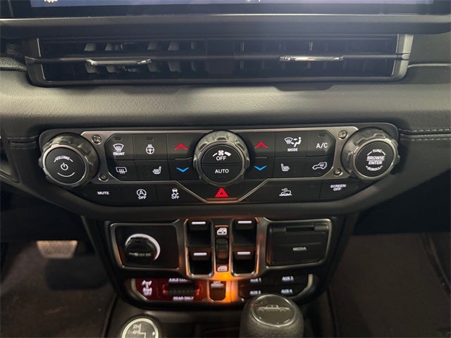 2026 Jeep Gladiator GLADIATOR MOJAVE 4X4