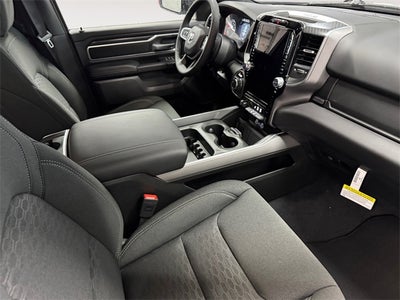 2025 RAM Ram 1500 RAM 1500 LONE STAR CREW CAB 4X4 5'7' BOX