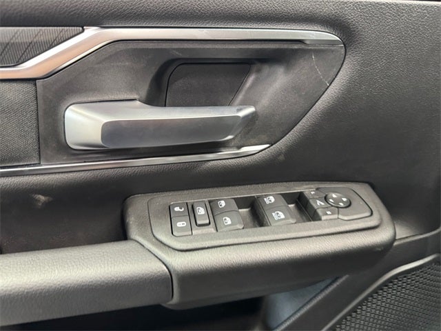 2025 RAM Ram 1500 RAM 1500 LONE STAR CREW CAB 4X4 5'7' BOX