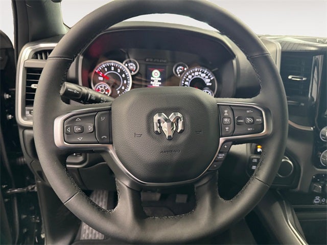 2025 RAM Ram 1500 RAM 1500 BIG HORN CREW CAB 4X4 5'7' BOX