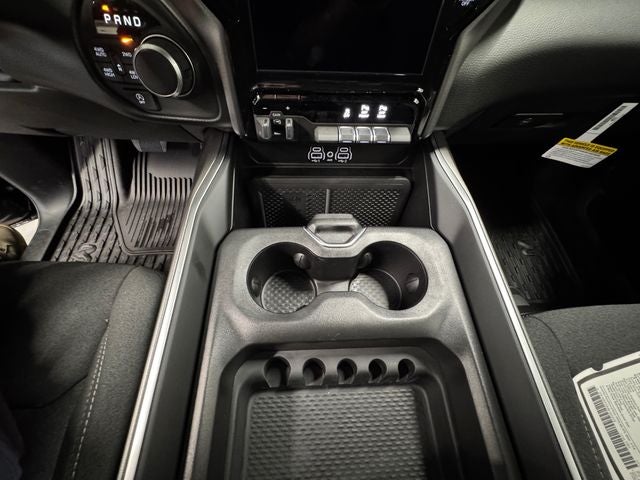 2027 RAM Ram 1500 RAM 1500 BIG HORN CREW CAB 4X4 5'7' BOX