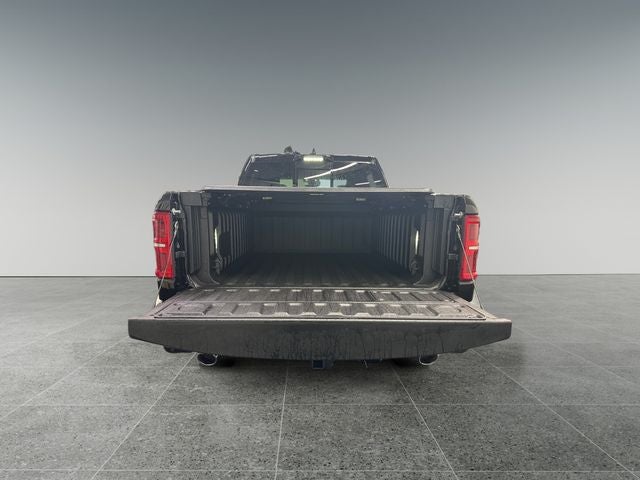 2027 RAM Ram 1500 RAM 1500 LIMITED CREW CAB 4X4 5'7' BOX