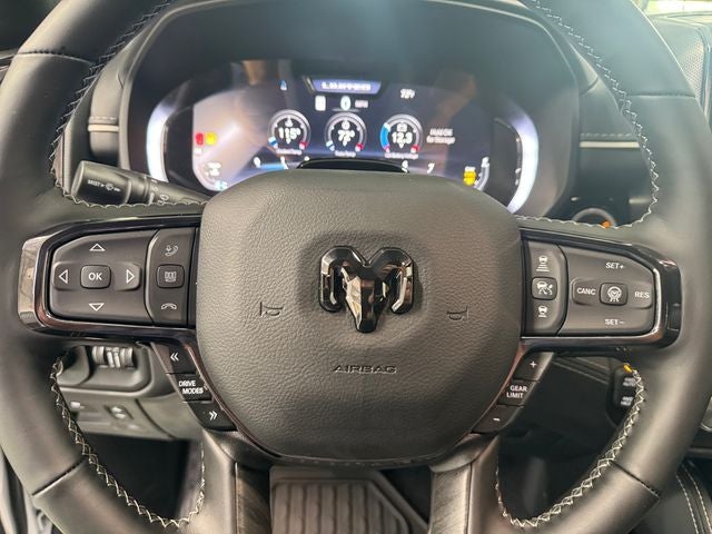 2027 RAM Ram 1500 RAM 1500 LIMITED CREW CAB 4X4 5'7' BOX