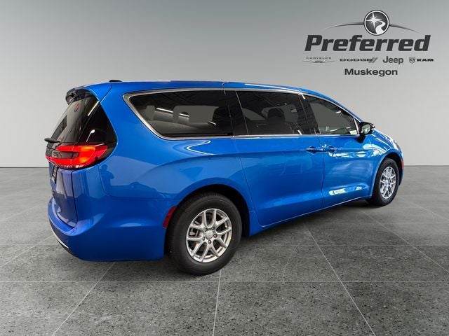 2027 Chrysler Pacifica PACIFICA SELECT