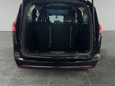 2027 Chrysler Pacifica PACIFICA LIMITED