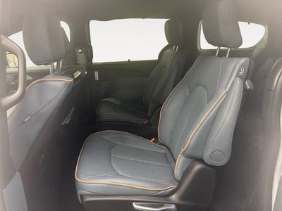 2027 Chrysler Pacifica PACIFICA PINNACLE