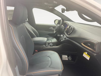 2027 Chrysler Pacifica PACIFICA PINNACLE