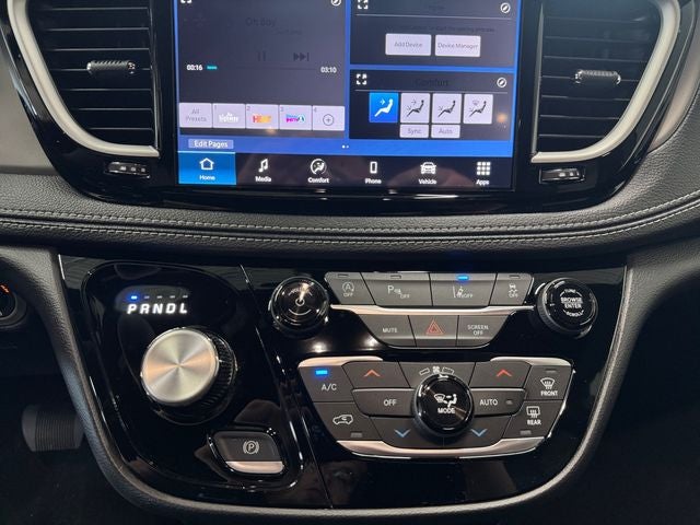 2027 Chrysler Pacifica PACIFICA SELECT AWD