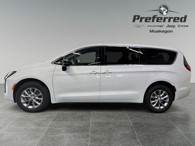 2027 Chrysler Pacifica PACIFICA SELECT AWD