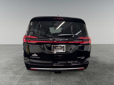 2027 Chrysler Pacifica PACIFICA LIMITED AWD