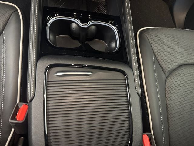 2027 Chrysler Pacifica PACIFICA LIMITED AWD