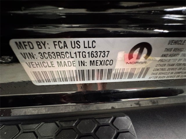 2026 RAM Ram 2500 RAM 2500 BLACK EXPRESS CREW CAB 4X4 6'4' BOX