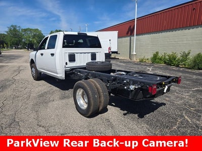 2025 RAM Ram 3500 Chassis Cab RAM 3500 TRADESMAN CREW CAB CHASSIS 4X4 60' CA