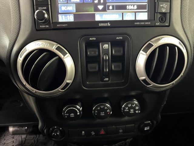 2016 Jeep Wrangler Unlimited Sahara 3.6 Liter V6 4D Automatc 4WD