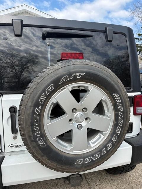 2016 Jeep Wrangler Unlimited Sahara 3.6 Liter V6 4D Automatc 4WD