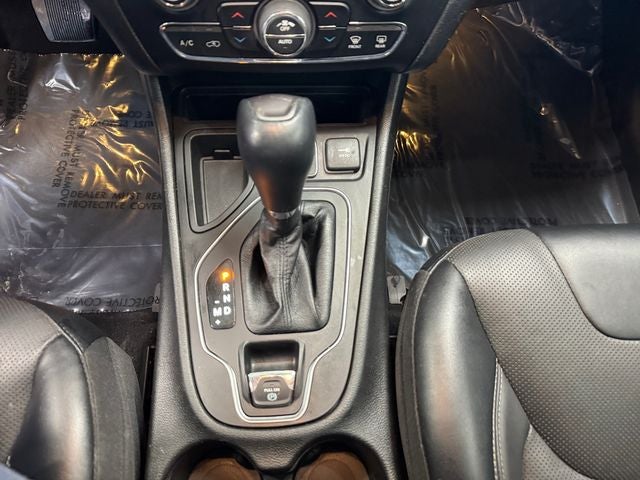 2022 Jeep Cherokee Latitude Lux 3.2 Liter V6 FWD