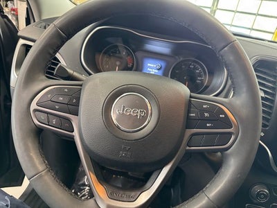 2022 Jeep Cherokee Latitude Lux 3.2 Liter V6 FWD