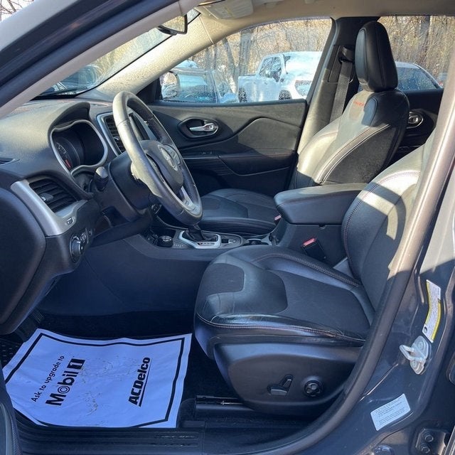 2016 Jeep Cherokee Trailhawk 3.2 Liter V6 4WD