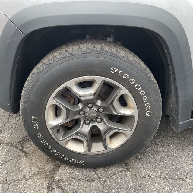 2019 Jeep Cherokee Trailhawk 3.2 Liter V6 4WD