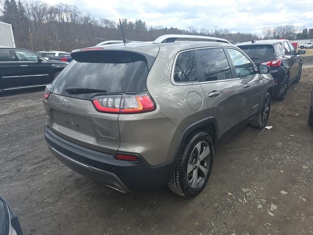 2019 Jeep Cherokee Limited 3.2 Liter V6 4WD
