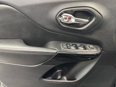 2020 Jeep Cherokee Altitude 3.2 Liter V6 4WD