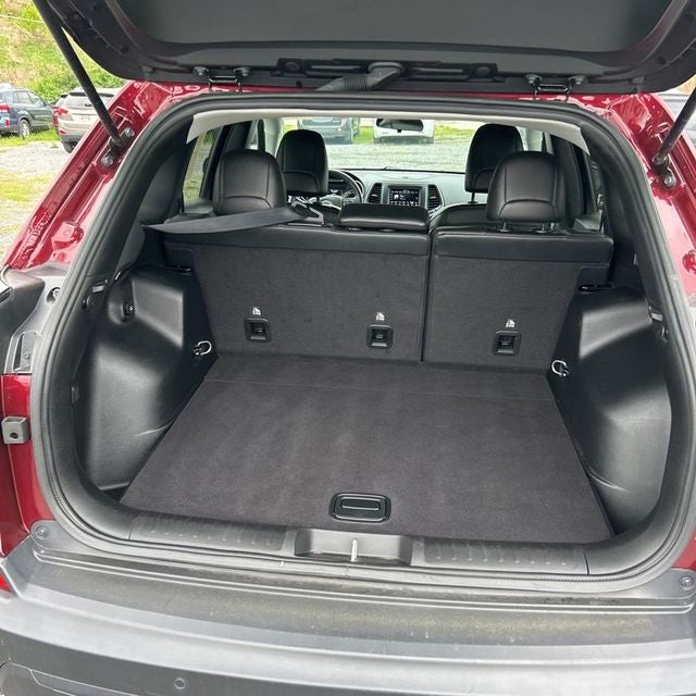 2019 Jeep Cherokee Latitude Plus 3.2 Liter V6 4WD