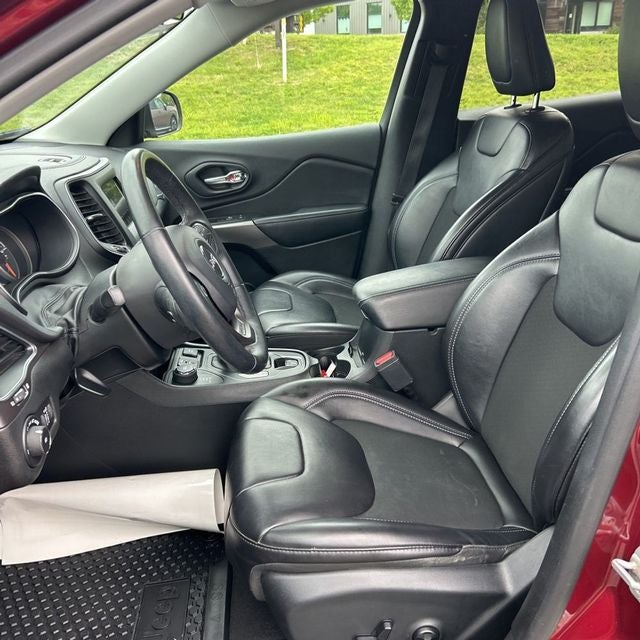 2019 Jeep Cherokee Latitude Plus 3.2 Liter V6 4WD