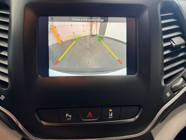 2021 Jeep Cherokee Latitude Lux 3.2 Liter V6 4WD