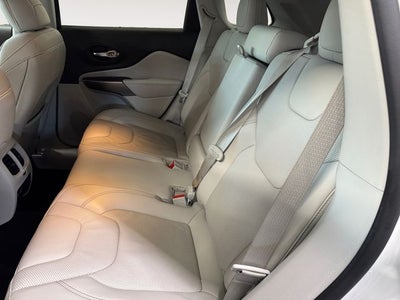 2021 Jeep Cherokee Latitude Lux 3.2 Liter V6 4WD