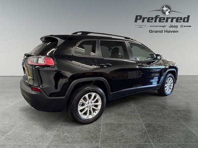 2022 Jeep Cherokee Latitude Lux 3.2 Liter V6 4WD
