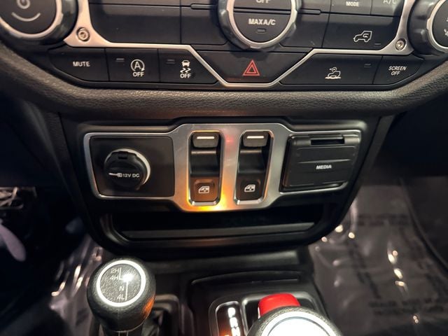 2025 Jeep Wrangler Sport 2.0 Liter 2D Automatic 4WD