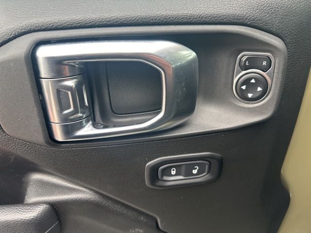 2025 Jeep Wrangler Rubicon 3.6 Liter V6 4D Automatic 4WD