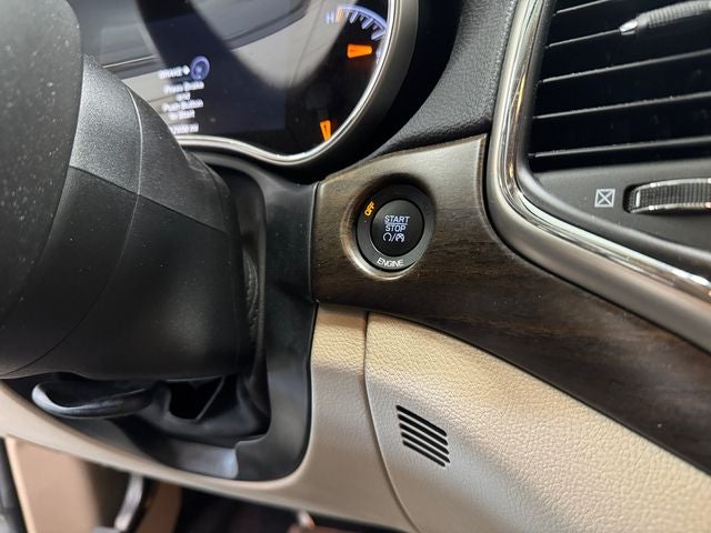 2016 Jeep Grand Cherokee Laredo 3.6 Liter V6 4WD