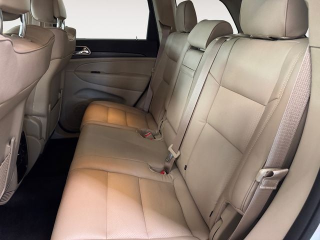 2016 Jeep Grand Cherokee Laredo 3.6 Liter V6 4WD