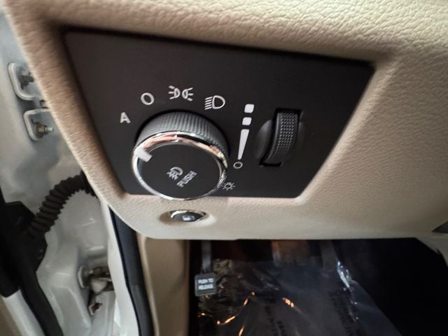 2016 Jeep Grand Cherokee Laredo 3.6 Liter V6 4WD