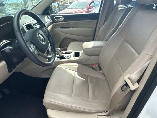 2016 Jeep Grand Cherokee Laredo 3.6 Liter V6 4WD