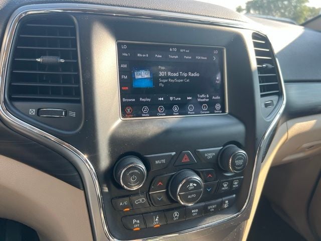 2020 Jeep Grand Cherokee Laredo E 3.6 Liter 4WD