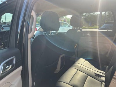 2020 Jeep Grand Cherokee Laredo E 3.6 Liter 4WD