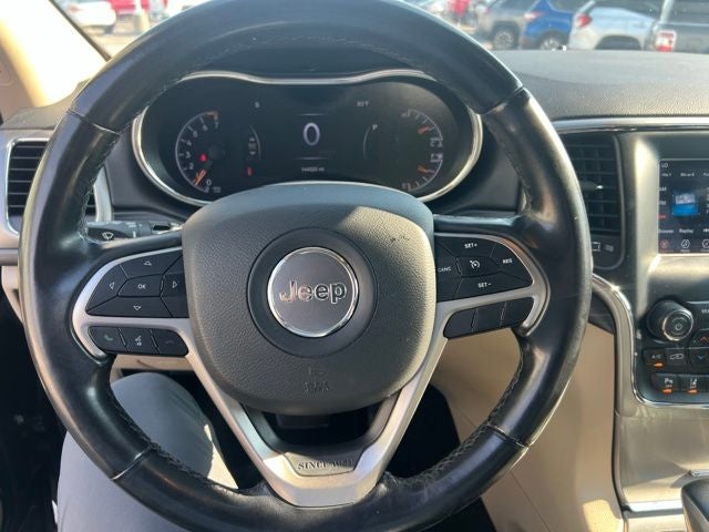 2020 Jeep Grand Cherokee Laredo E 3.6 Liter 4WD