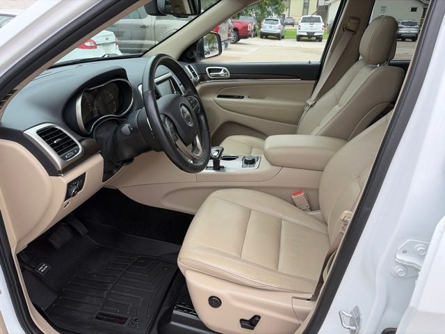 2015 Jeep Grand Cherokee Limited 3.6 Liter V6 4WD