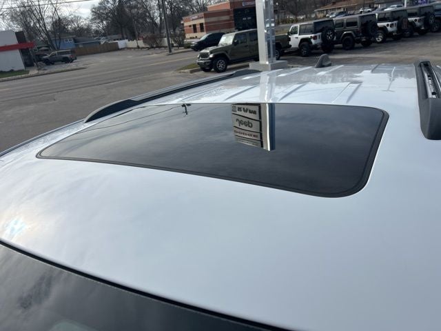 2014 Jeep Grand Cherokee Limited 3.6 liter V6 4WD