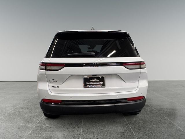 2024 Jeep Grand Cherokee Altitude X 3.6 Liter V6 4WD