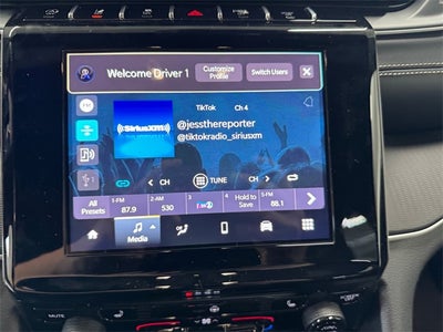 2025 Jeep Grand Cherokee Laredo 3.6 Liter V6 4WD