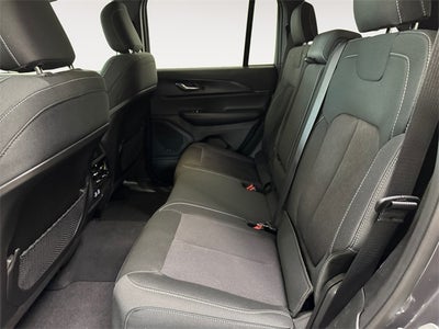 2025 Jeep Grand Cherokee Laredo 3.6 Liter V6 4WD