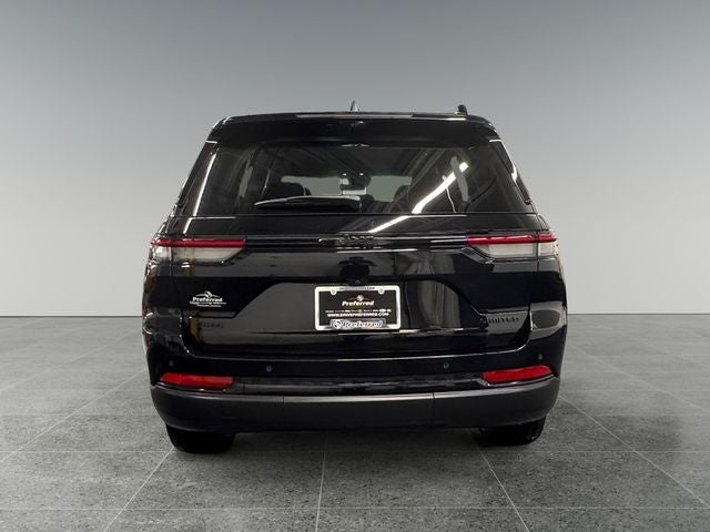 2024 Jeep Grand Cherokee Limited 3.6 Liter V6 4WD