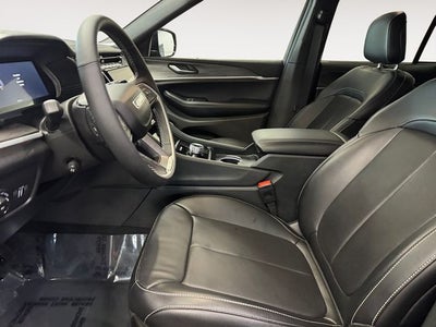 2024 Jeep Grand Cherokee Limited 3.6 Liter V6 4WD