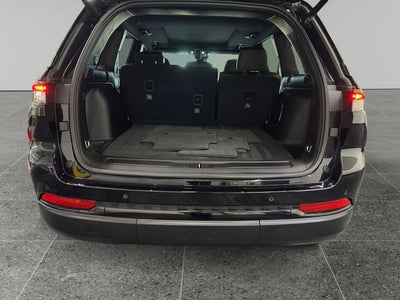 2024 Jeep Grand Cherokee Limited 3.6 Liter V6 4WD